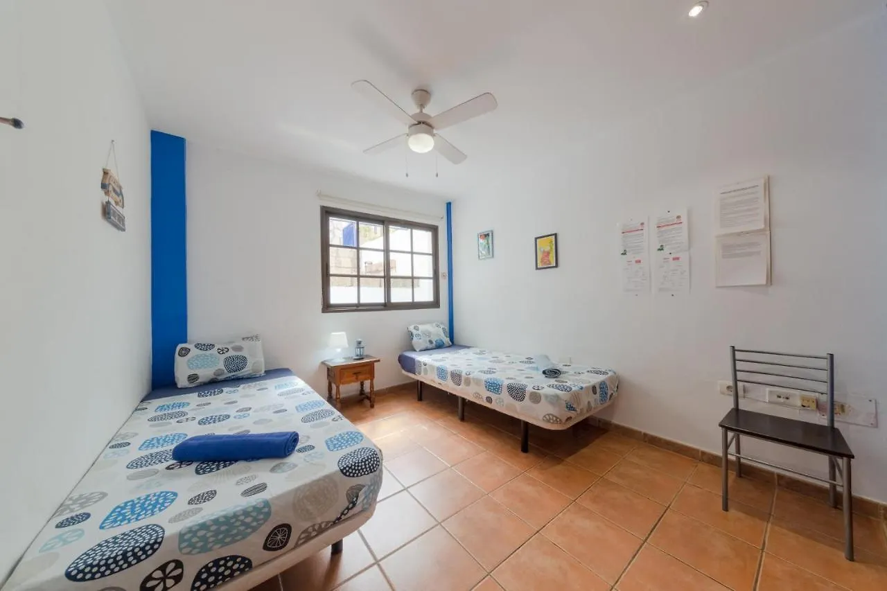 La Tortuga Hostel アデヘ
